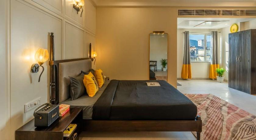 The Hosteller Bam Jaipur, Hawa Mahal in Jaipur