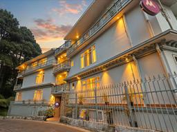 Mount Lungta Boutique Hotel in Darjeeling
