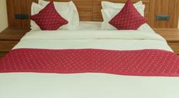 Hotel Divine Residency in Noida