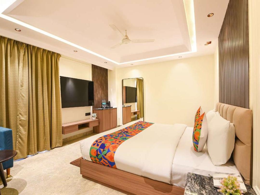 Hotel Elvilla in Delhi