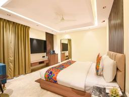 Hotel Elvilla in Delhi