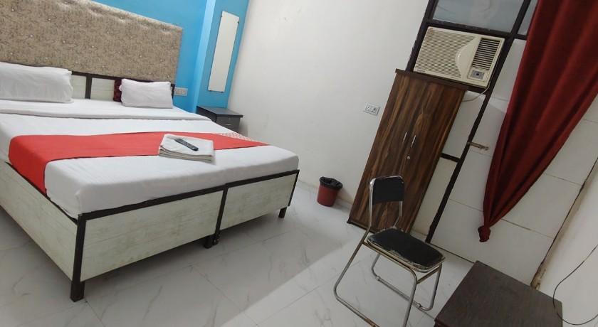 MC Residence in Delhi