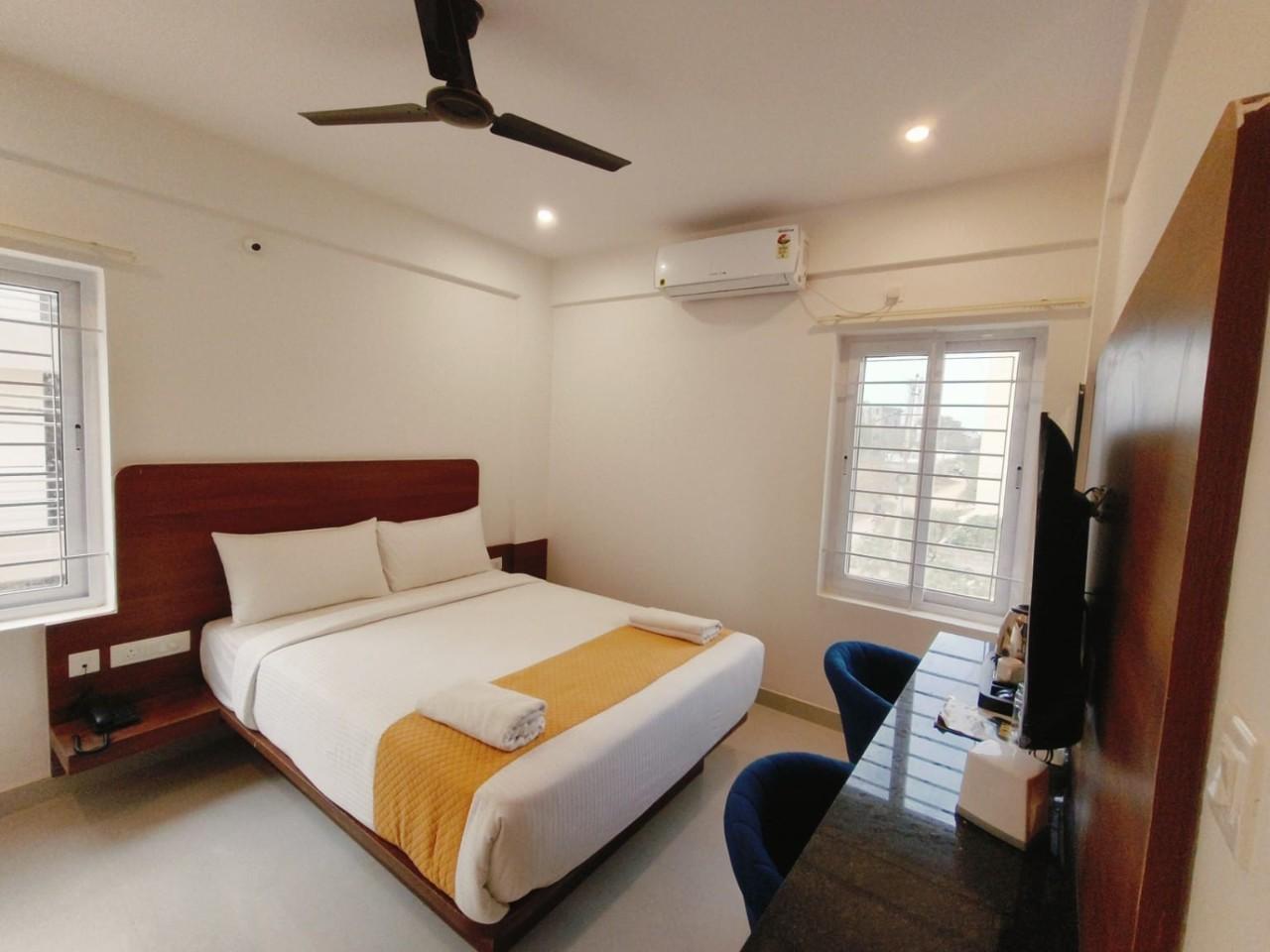 Keerthis Elite - Airport Hotel in Bangalore