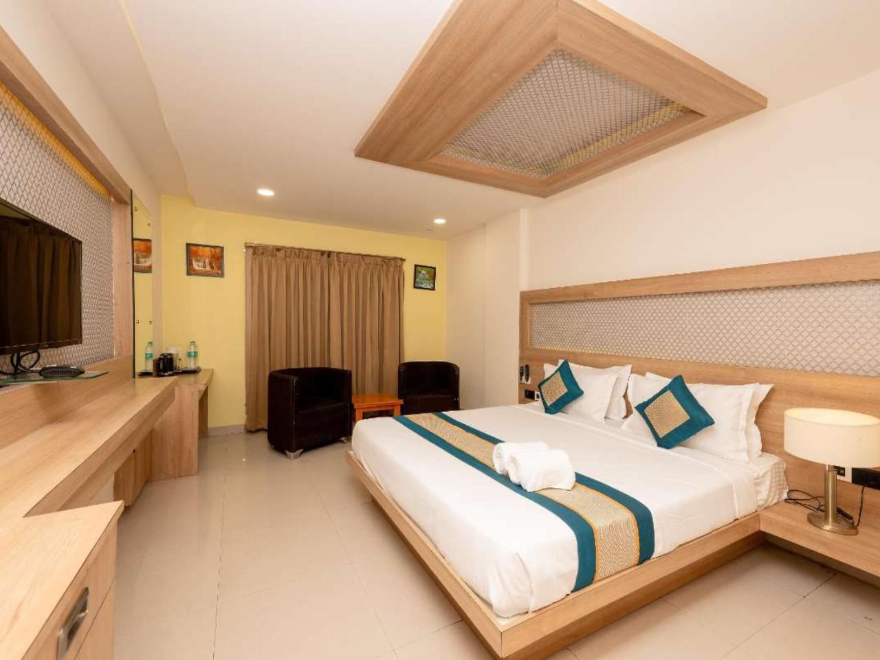 Hotel Q Star in Mysore