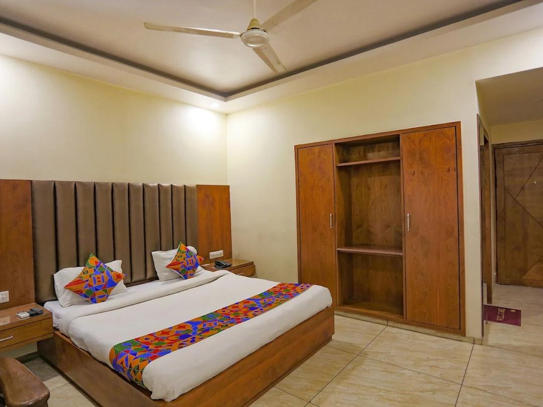 Hotel Surya in Bhopal