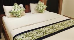 Gurudev Inn Lodge in Pune