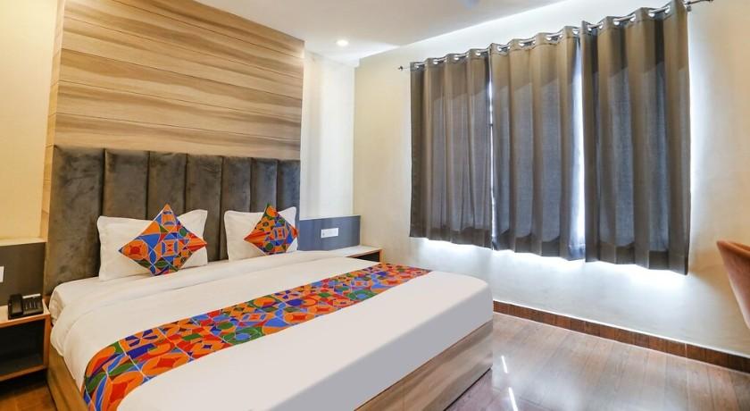 Hotel JS Pearl in Dehradun