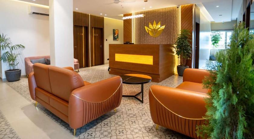 Hotel Pravasa Stay, Luv Kush Square in Indore