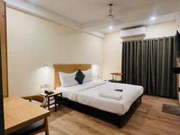 Hotel Enigma Indore in Indore