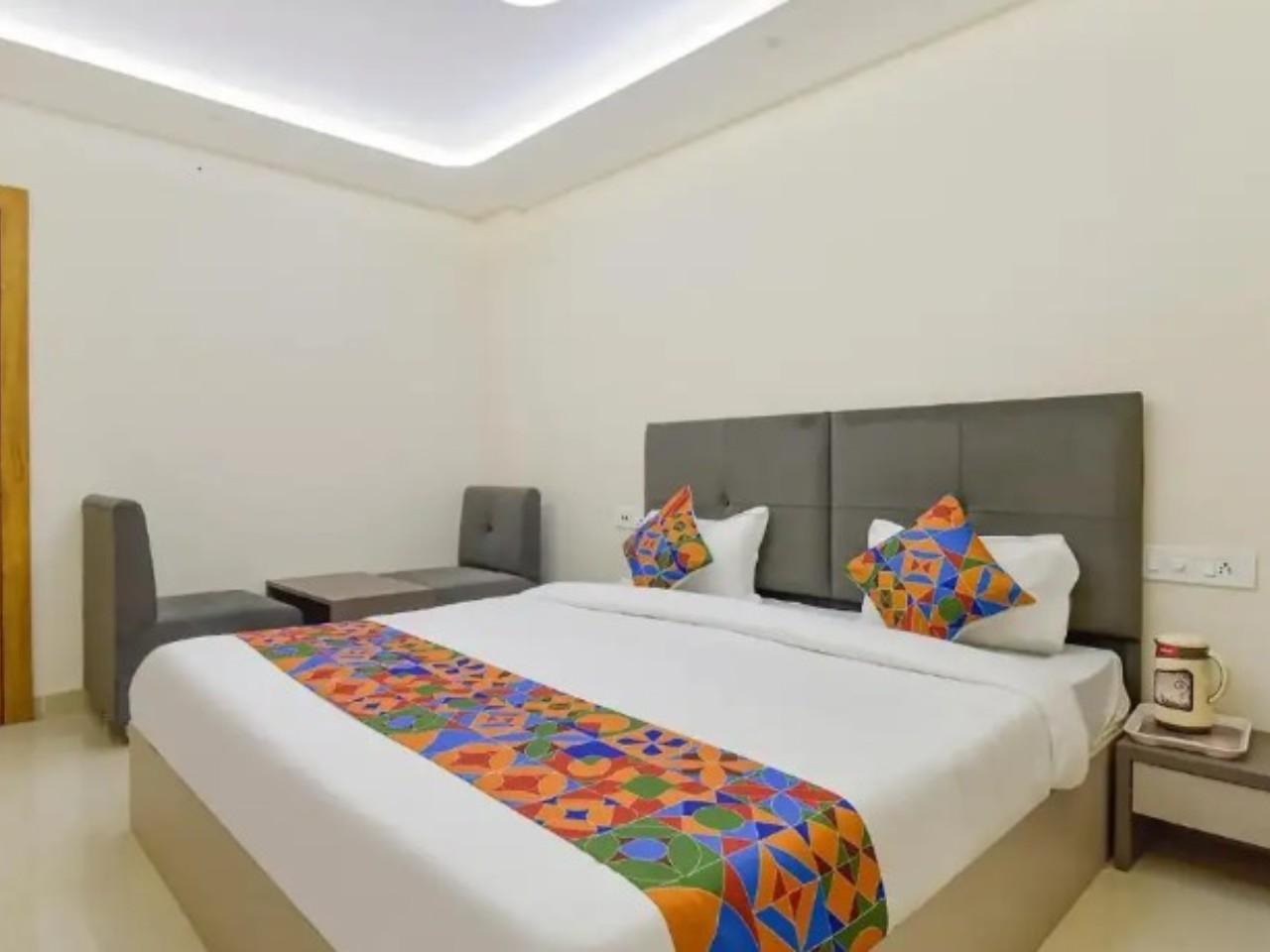 Hotel Synergy Stays in Indore
