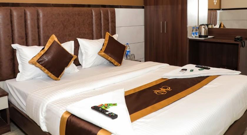 Majestic Inn in Vasai Virar