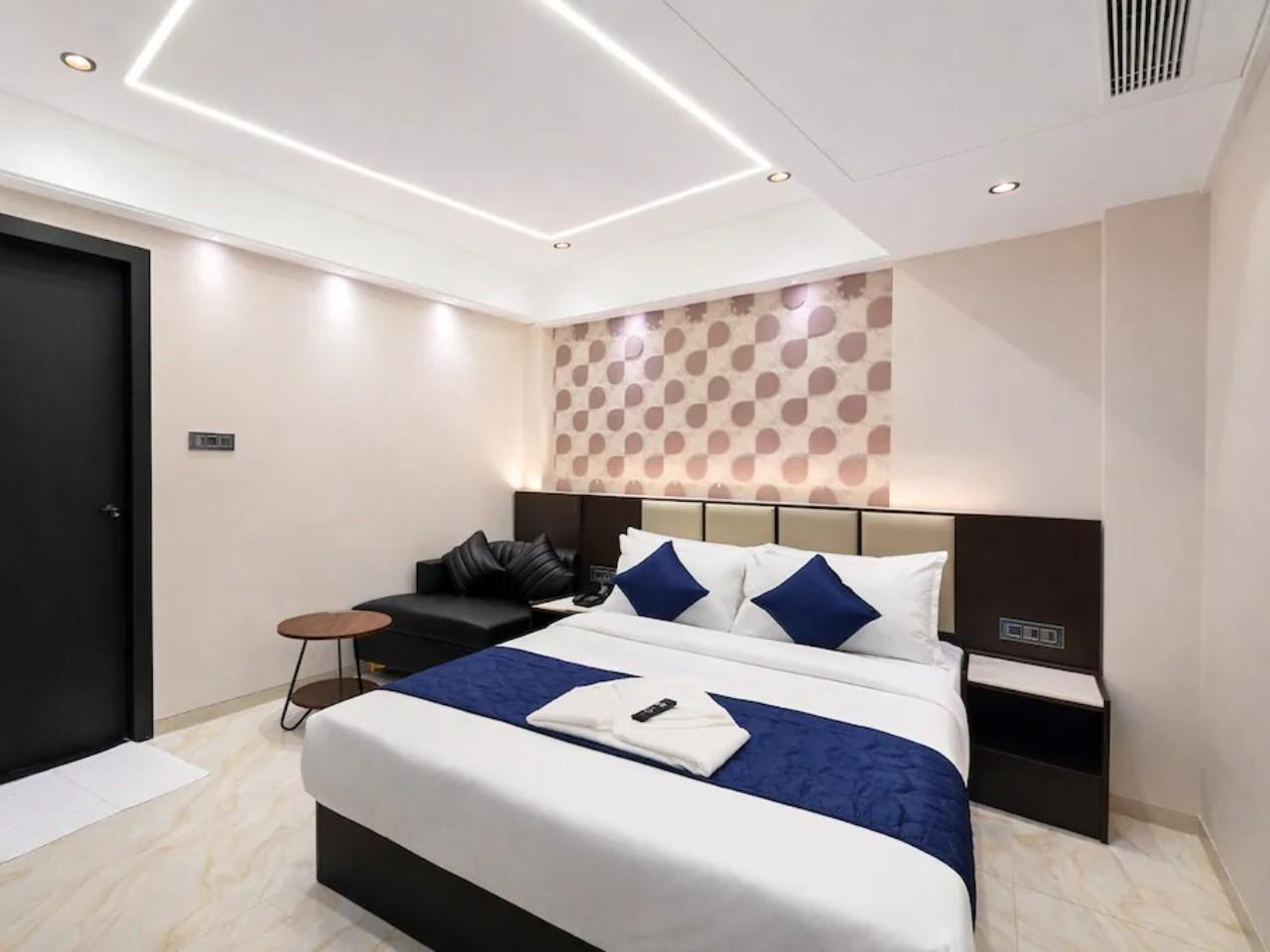 Hotel Atlas By RCJ in Indore