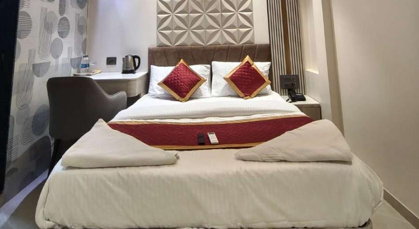 Hotel Darshan Palace in Mumbai