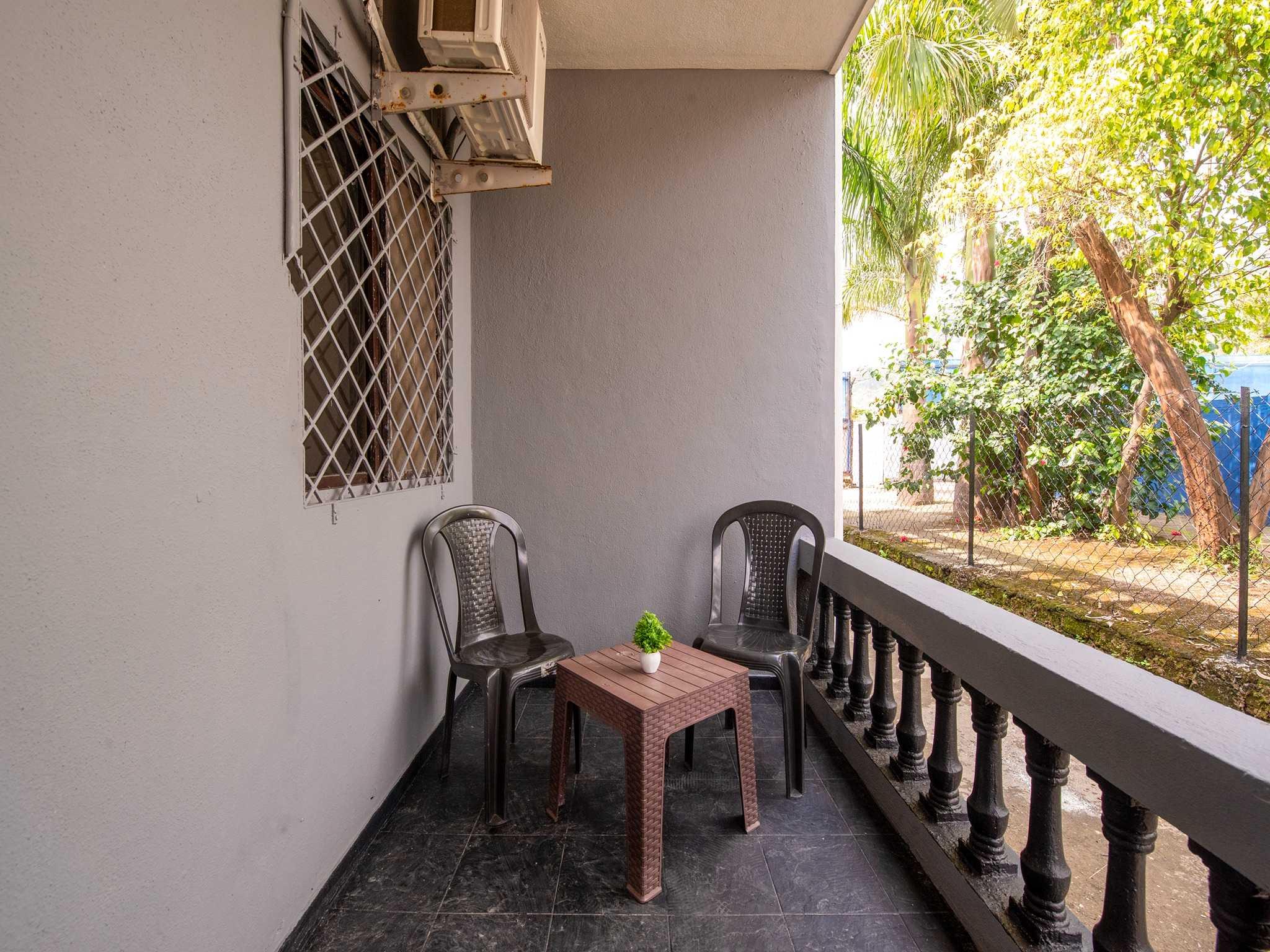 Palette Mountain Mist Villa | 2BHK | Jacuzzi | Pool | Lonavala in Lonavala