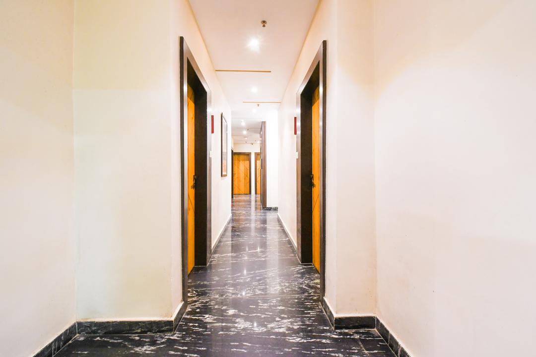 Super Townhouse Marine Drive Puri Formerly Royal Crown in Puri