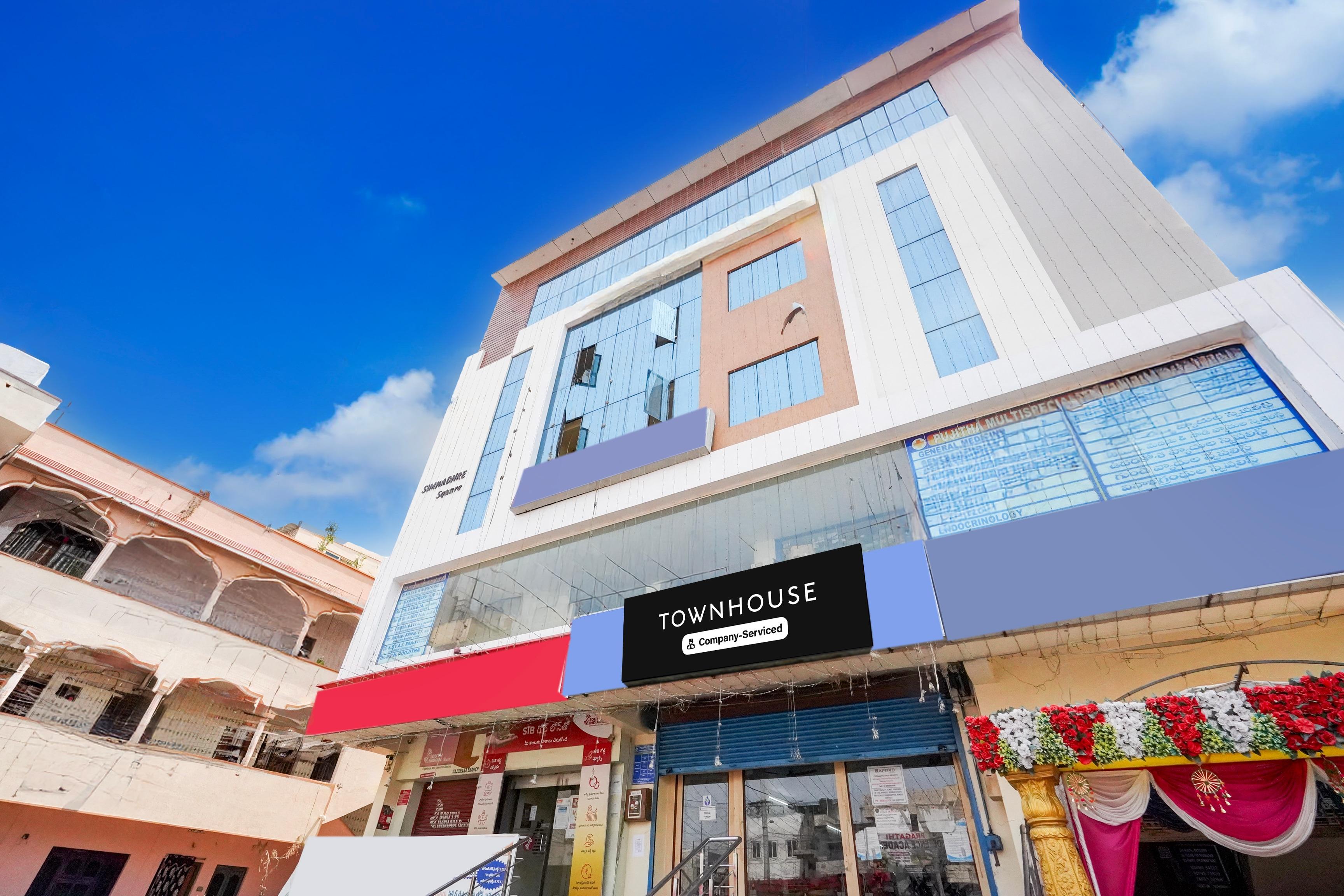 Townhouse Kanithi Road Formerly RR Function Hall Luxury Rooms in Visakhapatnam