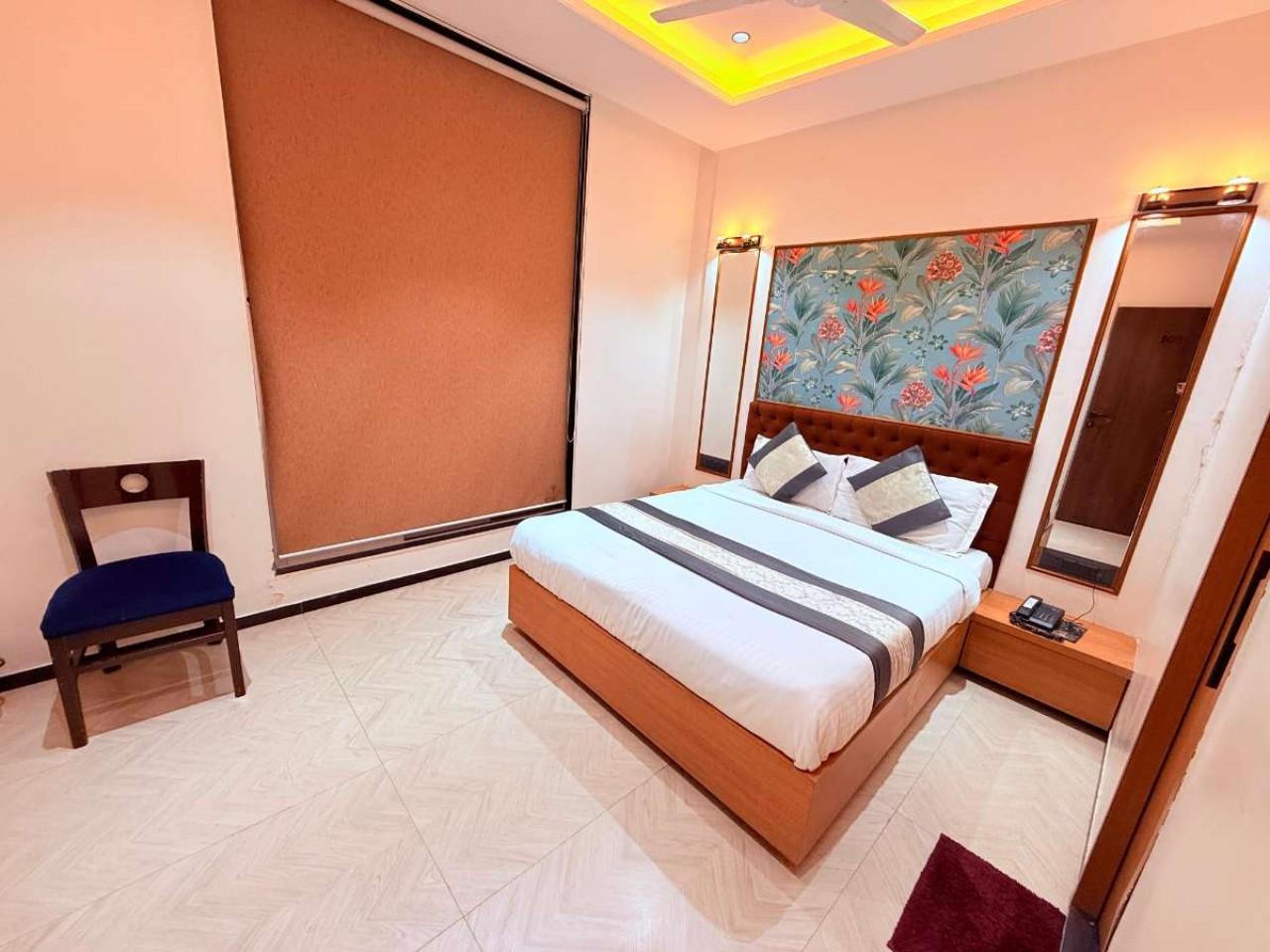 Maria Plaza in Thane