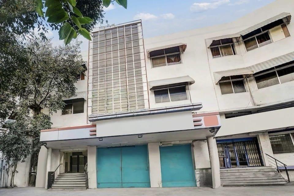 Super Hotel O Shri Saibaba Sansthan Temple Shirdi Formerly Kalpadeep Inn in Shirdi