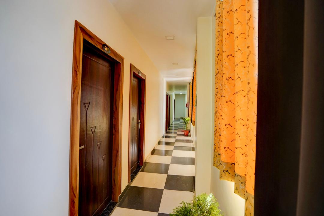 Hotel O Khargapur Ring Road Formerly Shimla Grand in Lucknow