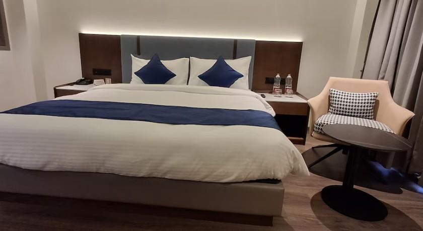 Stone Leaf Hotel in Aurangabad