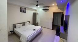 Hotel Golden Galaxy in Mumbai