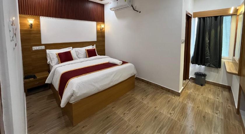 Hotel Sriveda Premium in Hyderabad