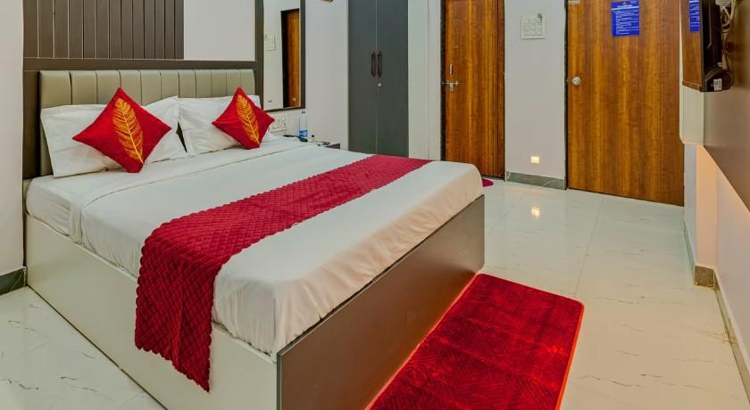 Hotel Majestic Royal in Solapur