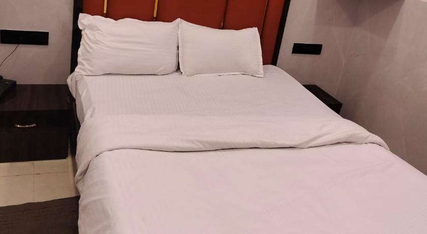 Hotel Royal Orbit in Mumbai
