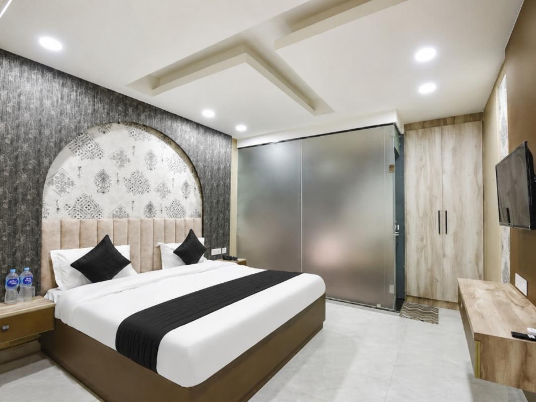 Hotel Grand Palazo in Delhi