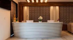 Hotel Avenue 30 in Lucknow