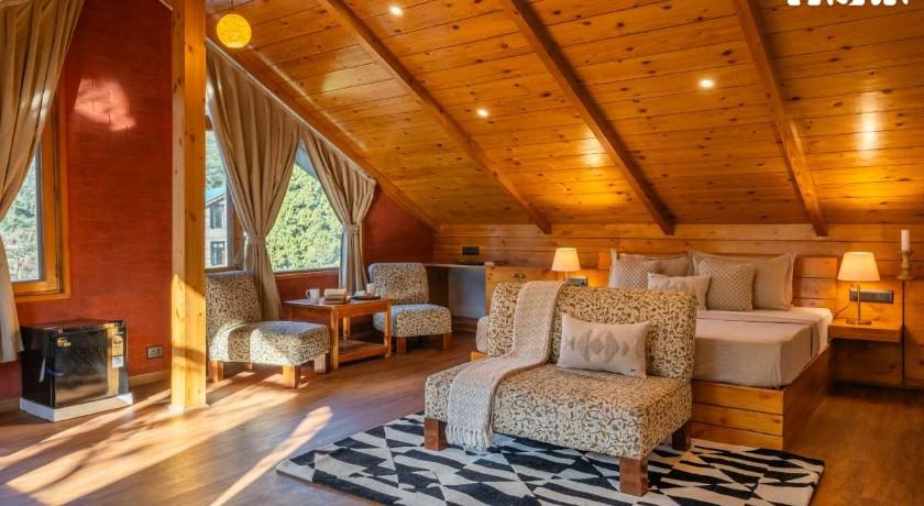 StayVista at Johnson Studios in Manali