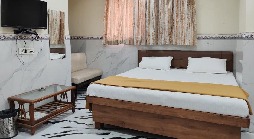 Hotel Sai Bansi Residency in Navi Mumbai