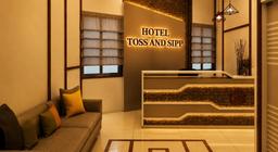 Toss and Sipp in Mumbai