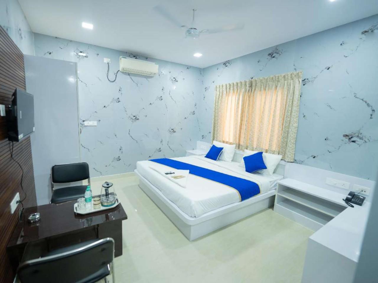 Sri Sai Saara Inn in Bangalore