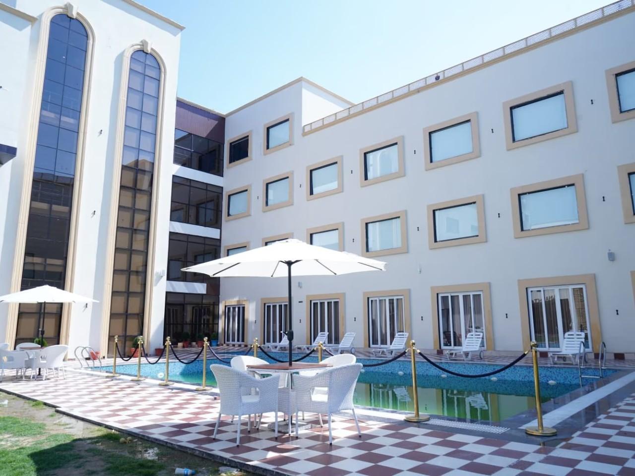 Vrinda Resort in Sitapur