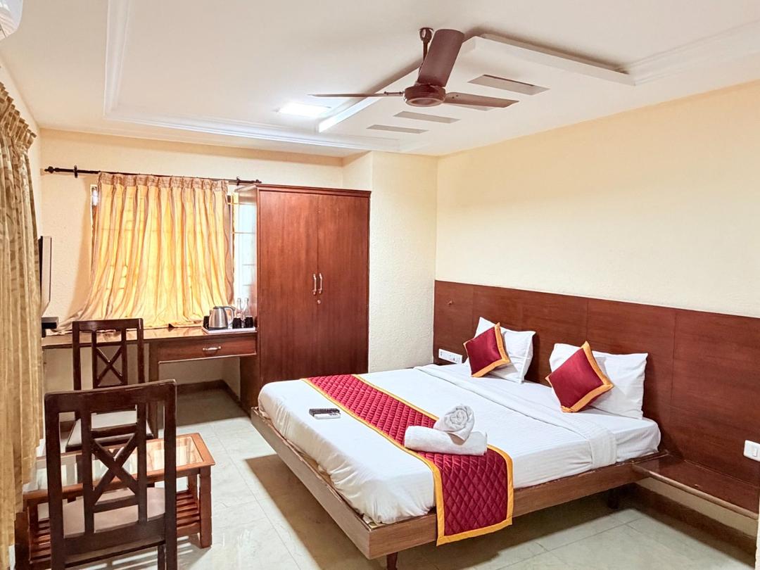 Gsilver SS Hotel  in Tiruppur