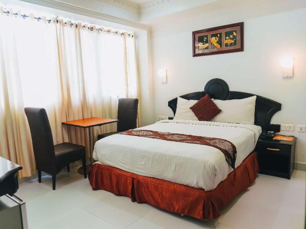Hotel Chothys Park in Thiruvananthapuram