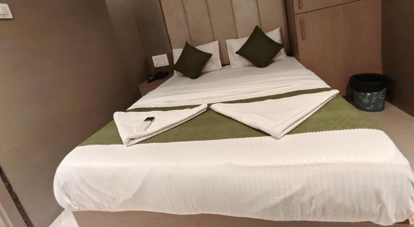 Hotel Anika Residency in Mumbai