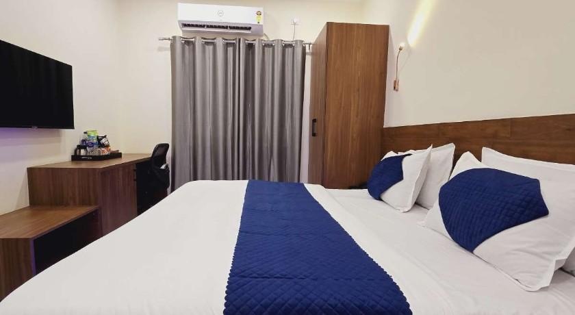 36 West Inn in Delhi