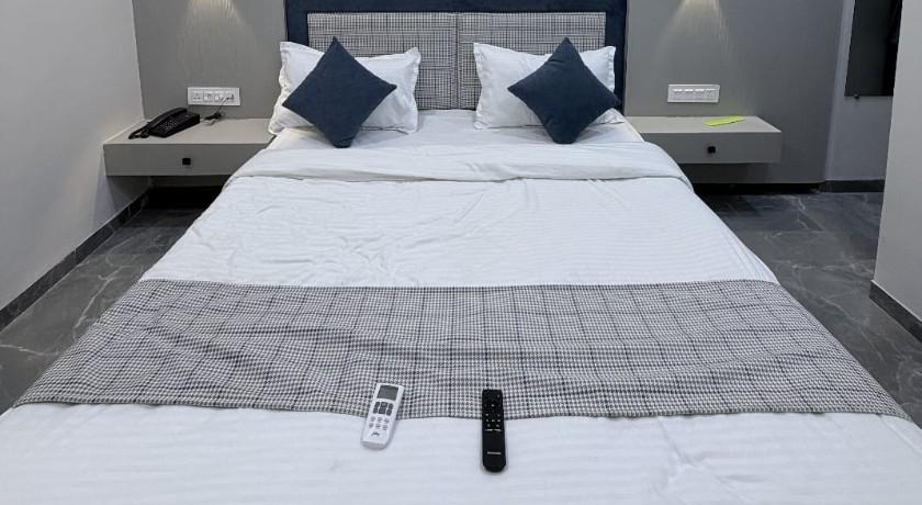 Hotel Rudrax in Vadodara