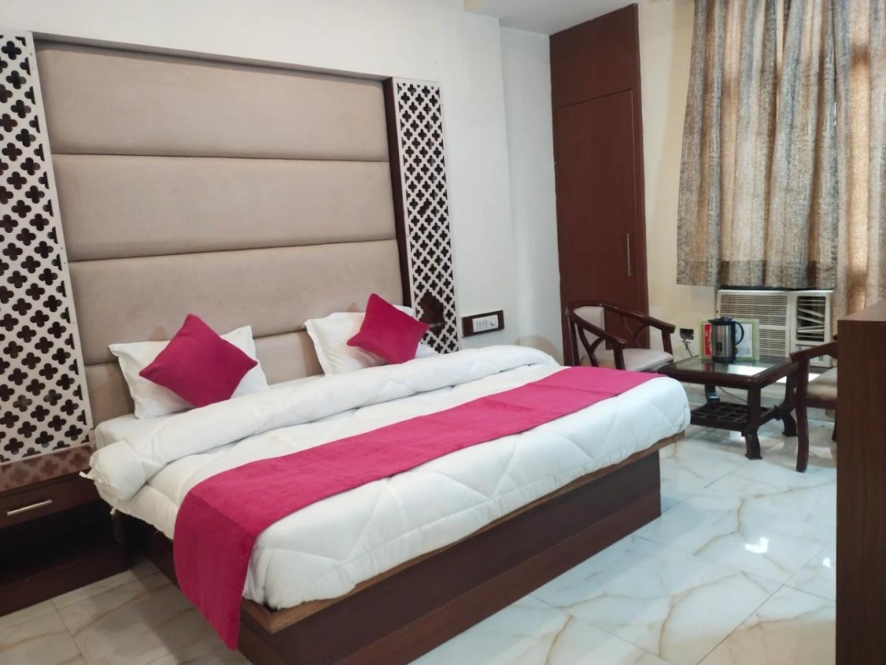 Hotel Indo Continental in Delhi