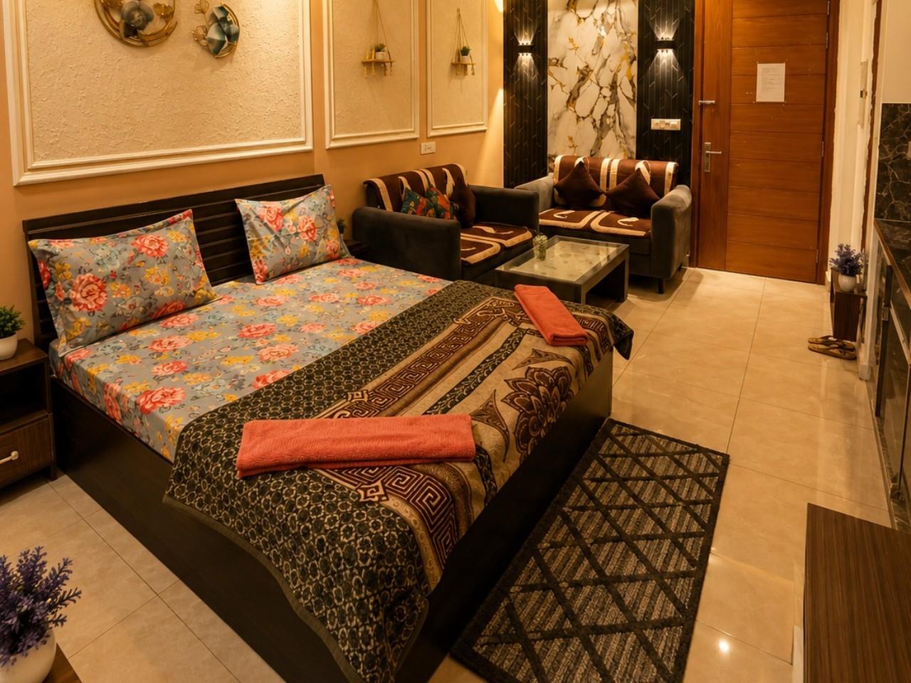 Darshana Studios in Noida