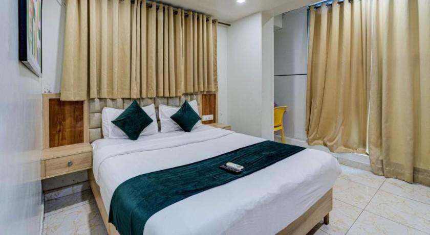 Elmas Grand Hotel in Bangalore