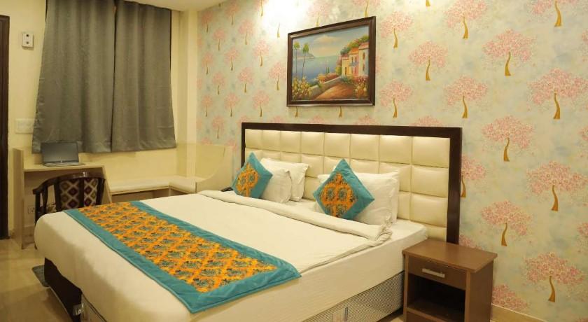 Crestmont Nirvana in Delhi
