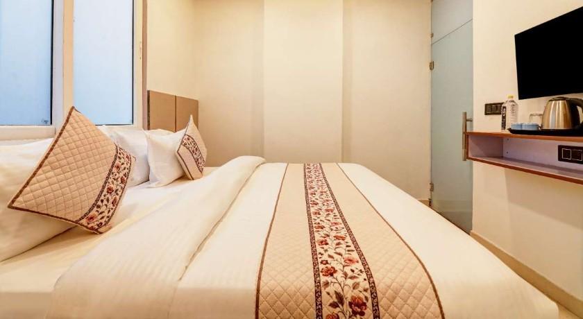 Hotel Golden Key-Badli in Delhi