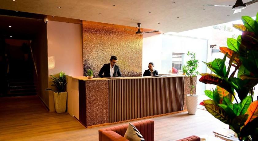 Hillside Hotel in Mysore