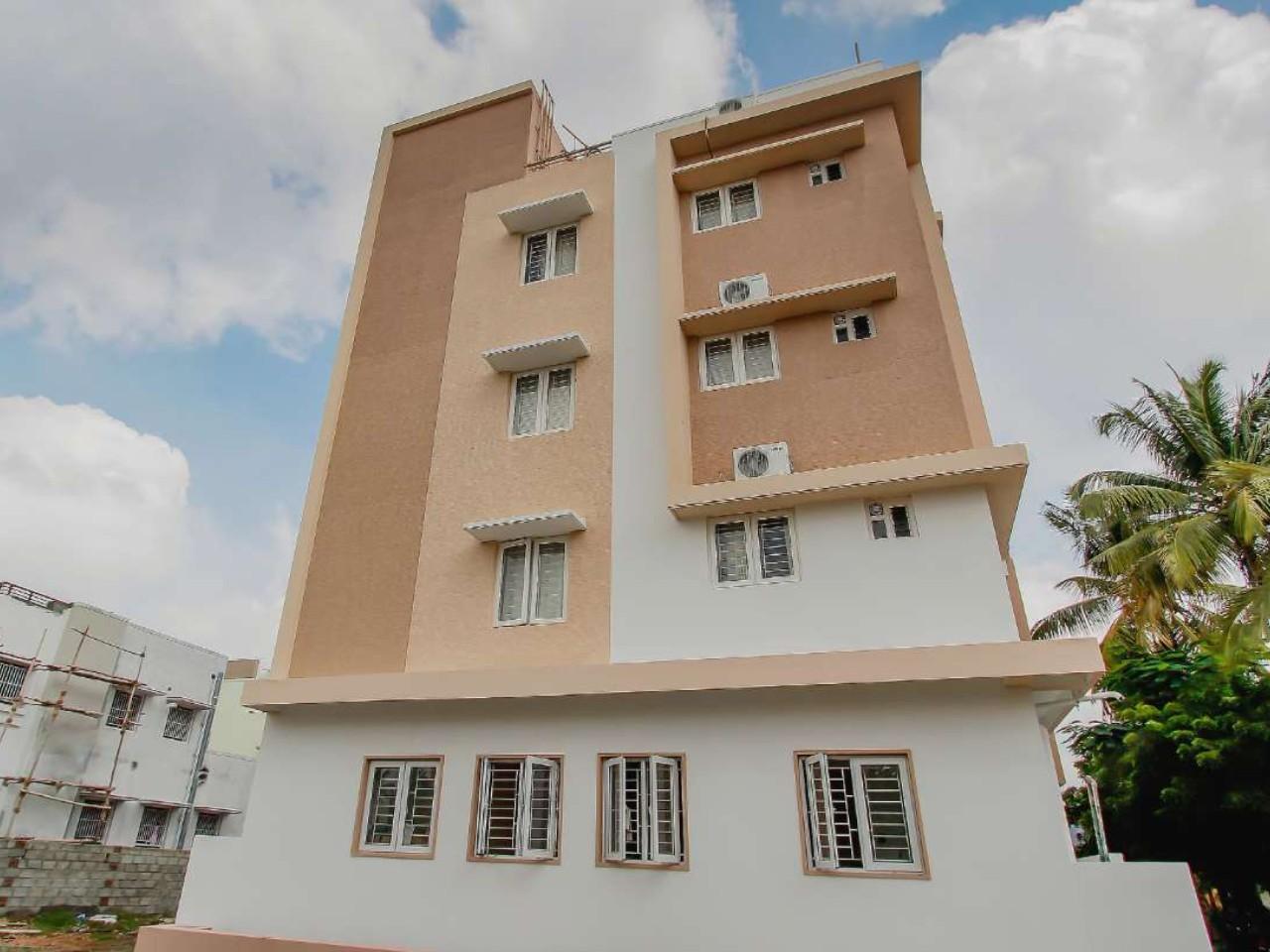 The New Paradise Inn in Coimbatore