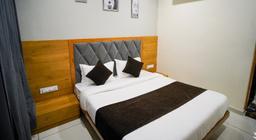Hotel Suncity in Ahmedabad