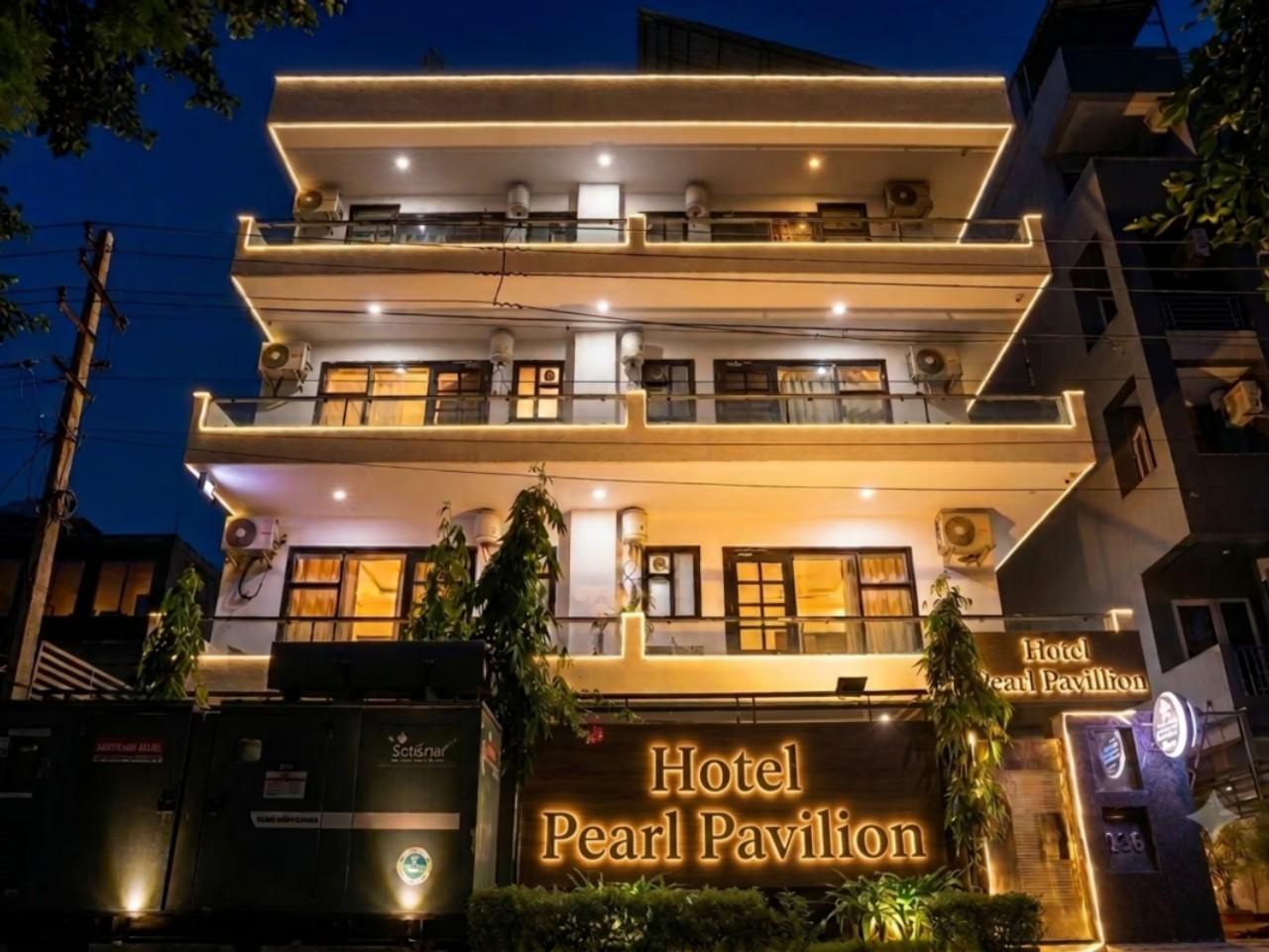 The Pearl Pavilion Hotel in Gurgaon