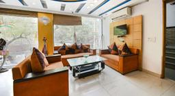 Hotel Dev Palace in Delhi